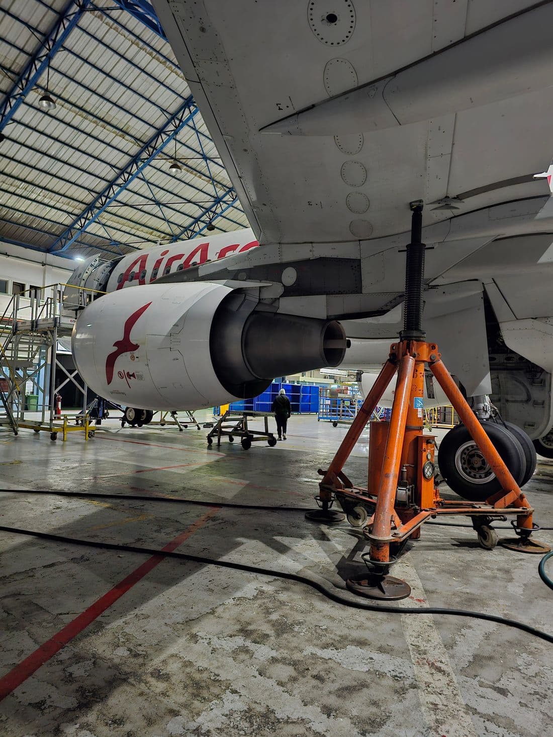 Aircraft engine maintenance